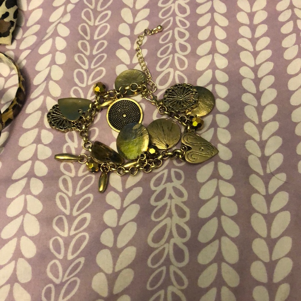 Jewelry - Picture 2 of 2